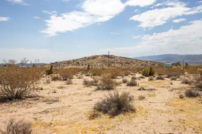 62121 Aberdeen Drive, Joshua Tree, CA 92252 - Photo 13