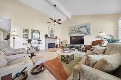 175 Las Lomas, Palm Desert, CA 92260 - Photo 5