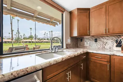 175 Las Lomas, Palm Desert, CA 92260 - Photo 11
