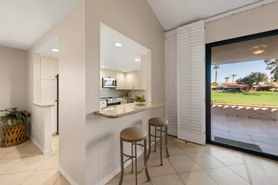 86 Sunrise Drive, Rancho Mirage, CA 92270 - Photo 13