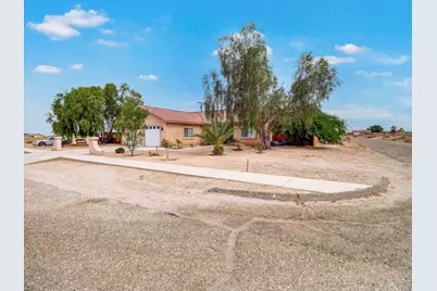 1081 Aberdeen Drive, Thermal, CA 92274 - Photo 3