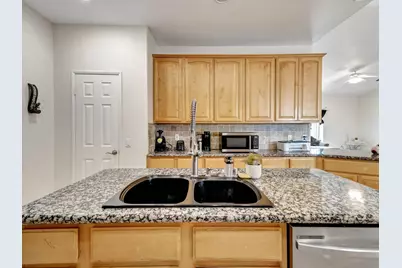 1081 Aberdeen Drive, Thermal, CA 92274 - Photo 21