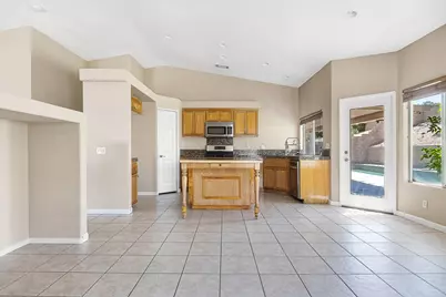 44335 Monticello Avenue, La Quinta, CA 92253 - Photo 11
