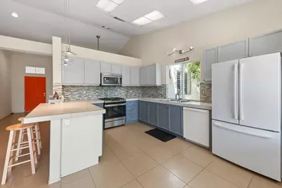 36028 Calle Tomas, Cathedral City, CA 92234 - Photo 9