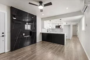 17069 N Indian Canyon Dr, Palm Springs, CA 92262 - Photo 1