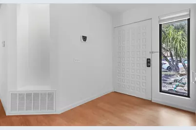 2910 Cervantes Court, Palm Springs, CA 92264 - Photo 3