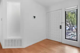 2910 Cervantes Ct, Palm Springs, CA 92264 - Photo 3