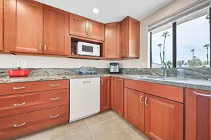 40360 Bay Hill Way, Palm Desert, CA 92211 - Photo 13