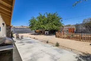57530 Warren Way, Yucca Valley, CA 92284 - Photo 31