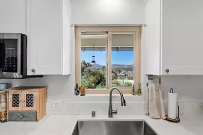 57530 Warren Way, Yucca Valley, CA 92284 - Photo 15