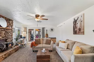 57530 Warren Way, Yucca Valley, CA 92284 - Photo 9