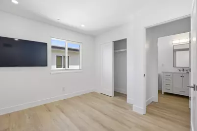 2055 S El Camino Real, Oceanside, CA 92054 - Photo 21