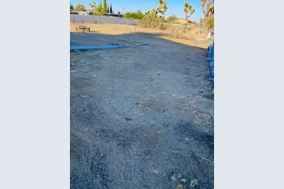 6437 Indio Avenue, Yucca Valley, CA 92284 - Photo 15