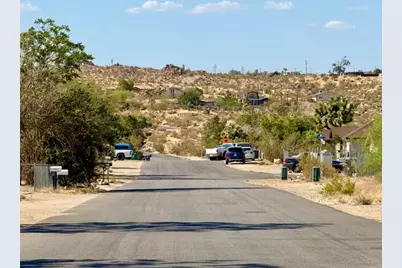 6437 Indio Avenue, Yucca Valley, CA 92284 - Photo 21