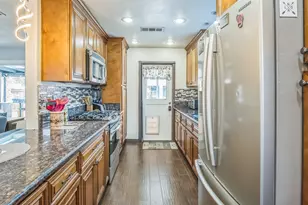 633 E G St, Ontario, CA 91764 - Photo 9