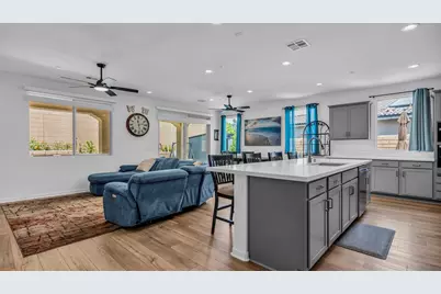 39810 Felicita Parkway, Palm Desert, CA 92211 - Photo 3