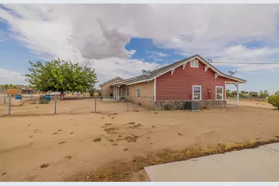 4224 Yucca Mesa Road, Yucca Valley, CA 92284 - Photo 29