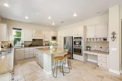 102 Tesori Drive, Palm Desert, CA 92211 - Photo 17