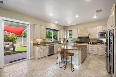 102 Tesori Drive, Palm Desert, CA 92211 - Photo 15