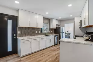 73561 Broadmoor Dr, Thousand Palms, CA 92276 - Photo 9