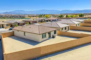 74825 Trousdale Dr, Palm Desert, CA 92211 - Photo 25