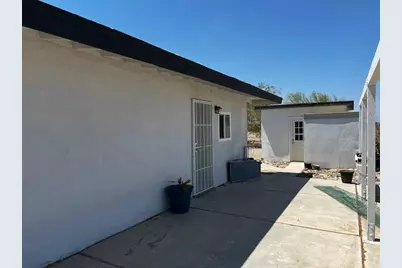 1048 Sea Raider Avenue, Thermal, CA 92274 - Photo 3