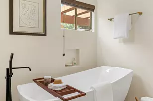 2917 Cervantes Ct, Palm Springs, CA 92264 - Photo 15