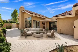 144 Verde Way, Palm Desert, CA 92260 - Photo 5