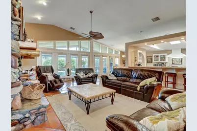 8541 Clubhouse, Desert Hot Springs, CA 92240 - Photo 3