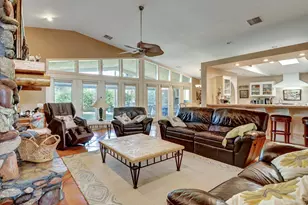8541 Clubhouse, Desert Hot Springs, CA 92240 - Photo 3