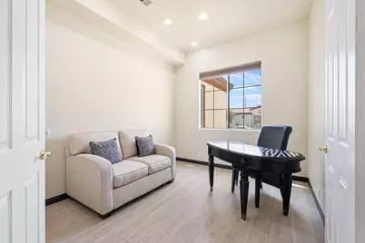 79786 Parkway Esplanade S, La Quinta, CA 92253 - Photo 11