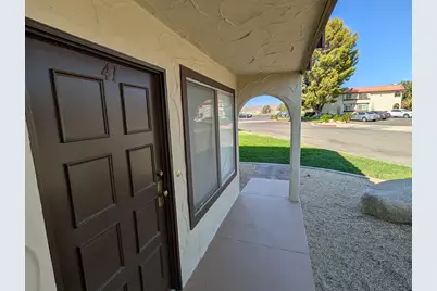 9643 Spyglass Avenue #41, Desert Hot Springs, CA 92240 - Photo 7