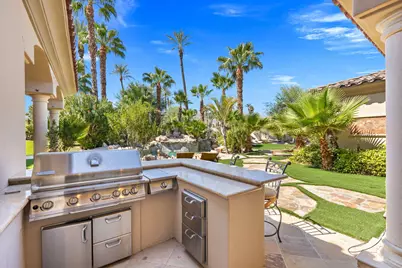 2 Strauss Terrace, Rancho Mirage, CA 92270 - Photo 27