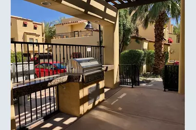 230 Villorrio Drive E, Palm Springs, CA 92262 - Photo 11