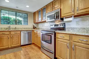 2001 E Camino Parocela, Palm Springs, CA 92264 - Photo 11