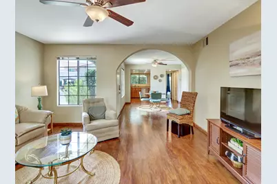 2001 E Camino Parocela #C21, Palm Springs, CA 92264 - Photo 17