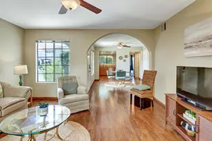 2001 E Camino Parocela, Palm Springs, CA 92264 - Photo 17