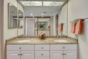2001 E Camino Parocela, Palm Springs, CA 92264 - Photo 33