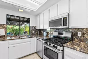 44505 San Carlos Ave, Palm Desert, CA 92260 - Photo 11
