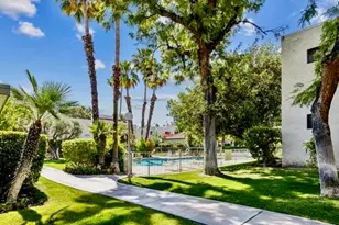 483 E Via Escuela, Palm Springs, CA 92262 - Photo 3