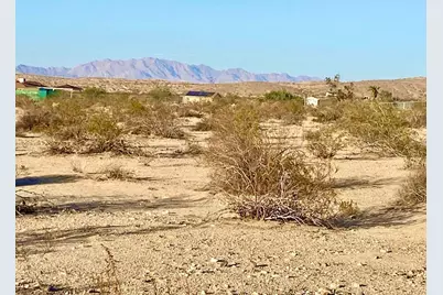 75000 Cottonwood Drive, Twentynine Palms, CA 92277 - Photo 13