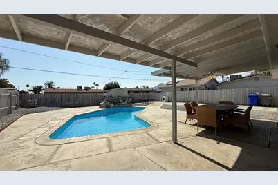 43700 Buena Circle, Palm Desert, CA 92260 - Photo 9