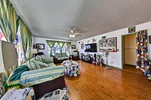 135 Woodlawn Ave, Chula Vista, CA 91910 - Photo 17