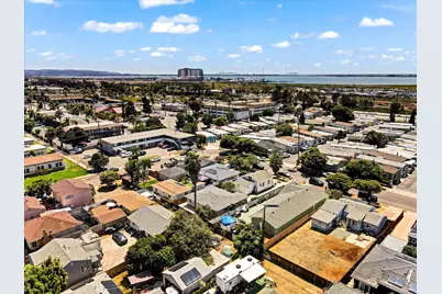 135 Woodlawn Avenue, Chula Vista, CA 91910 - Photo 9