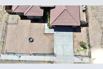 1519 Black Sea Avenue, Thermal, CA 92274 - Photo 7