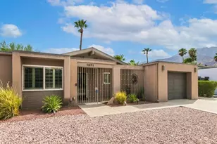 1371 E Francis Dr, Palm Springs, CA 92262 - Photo 5