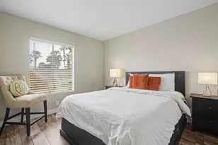 82075 Country Club Dr, Indio, CA 92201 - Photo 9