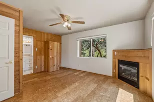 25265 Foster Lake Rd, Idyllwild, CA 92549 - Photo 33