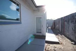 43368 Burr St, Indio, CA 92201 - Photo 17