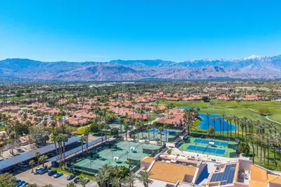 265 Desert Falls Drive E, Palm Desert, CA 92211 - Photo 43